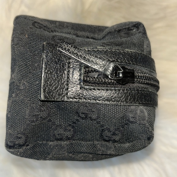 AUTHENTIC GUCCI BLACK MONOGRAM POUCH - Picture 5 of 11